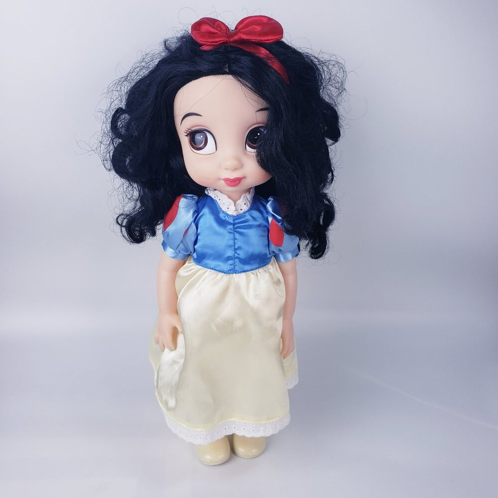 Disney Store Snow White Doll Animators' Collection Princess 16"